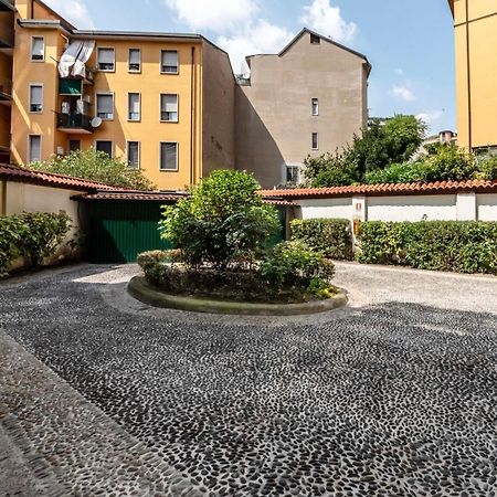 Dream Suites Milano Centro Porta Romana Exterior photo