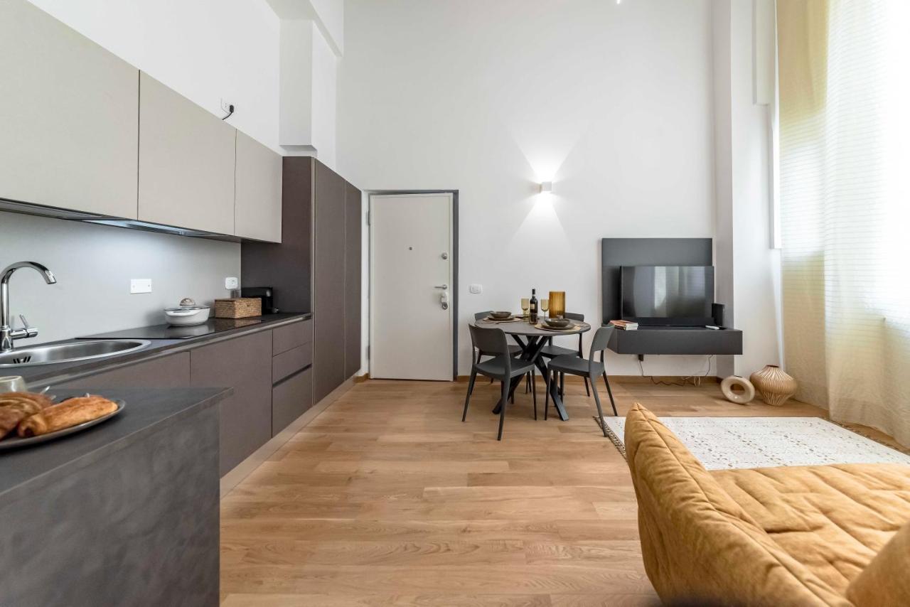 Dream Suites Milano Centro Porta Romana Exterior photo